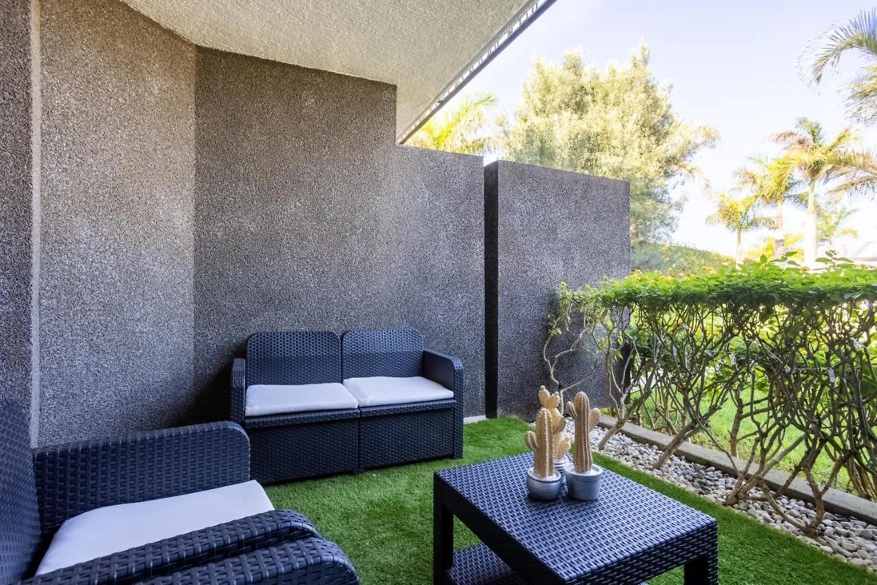 Home2Book Stunning La Quinta, Pool Santa Ursula  Apartment